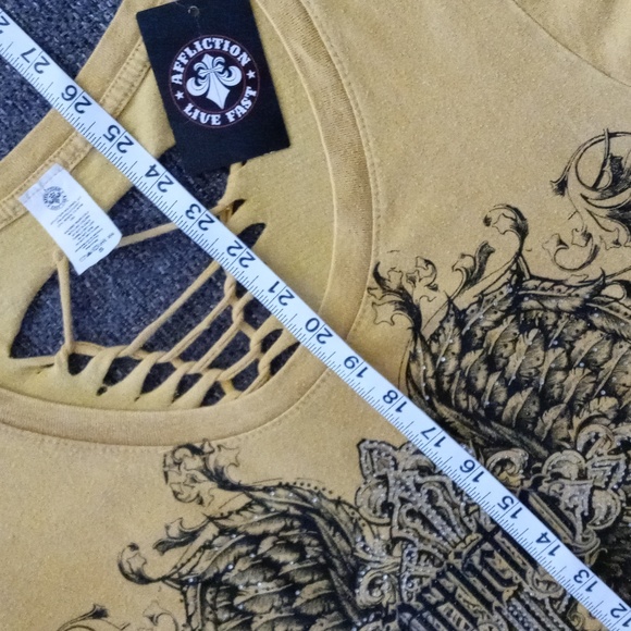 🆕️ 🖤HTF Affliction🖤 - Capri S/S U-Neck Tee - Picture 11 of 11